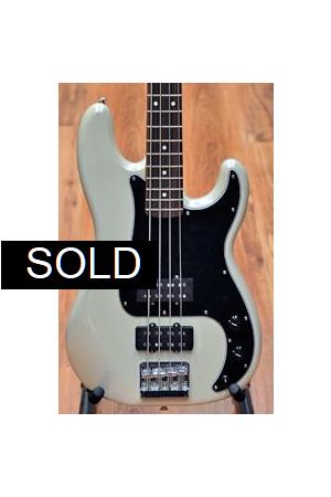 Fender Blacktop Precision Fender Blacktop Precision